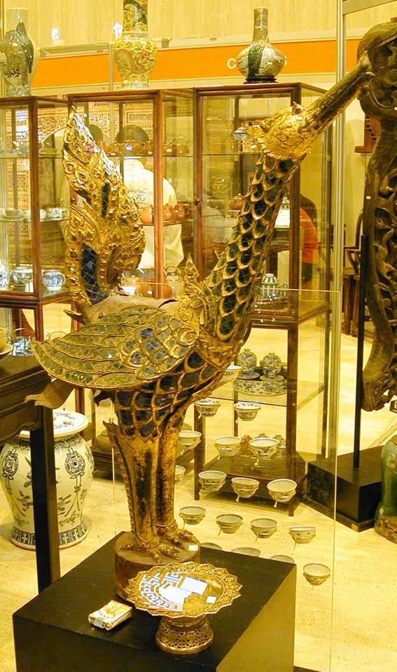 Hong Antiques 4
